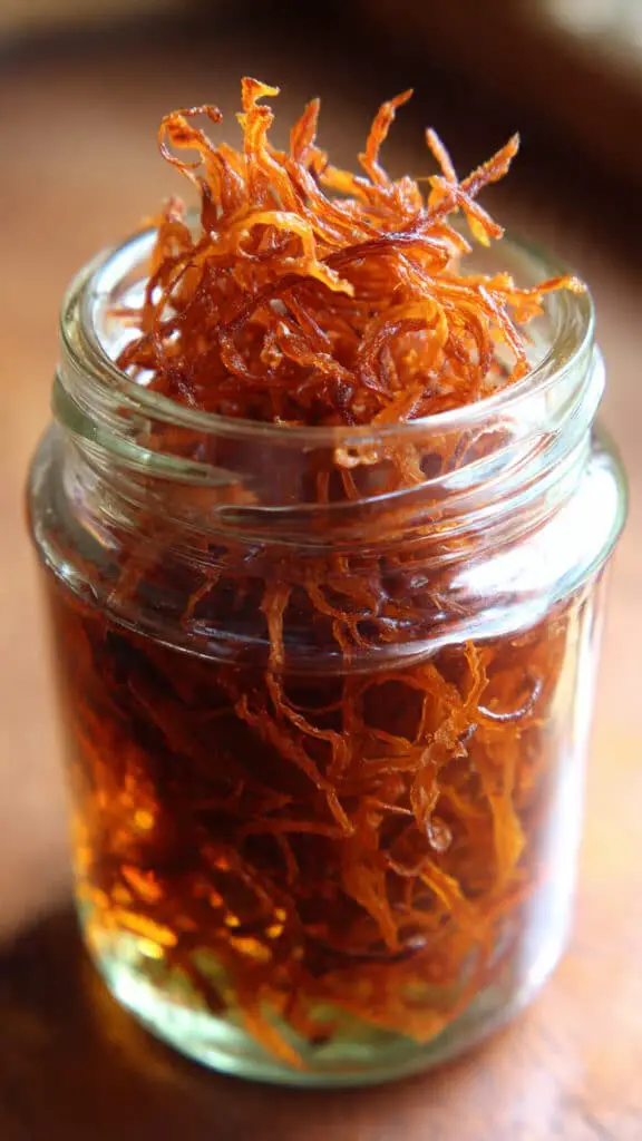 Chili Crisp Recipe: Spicy Chili Oil with Crispy Bits