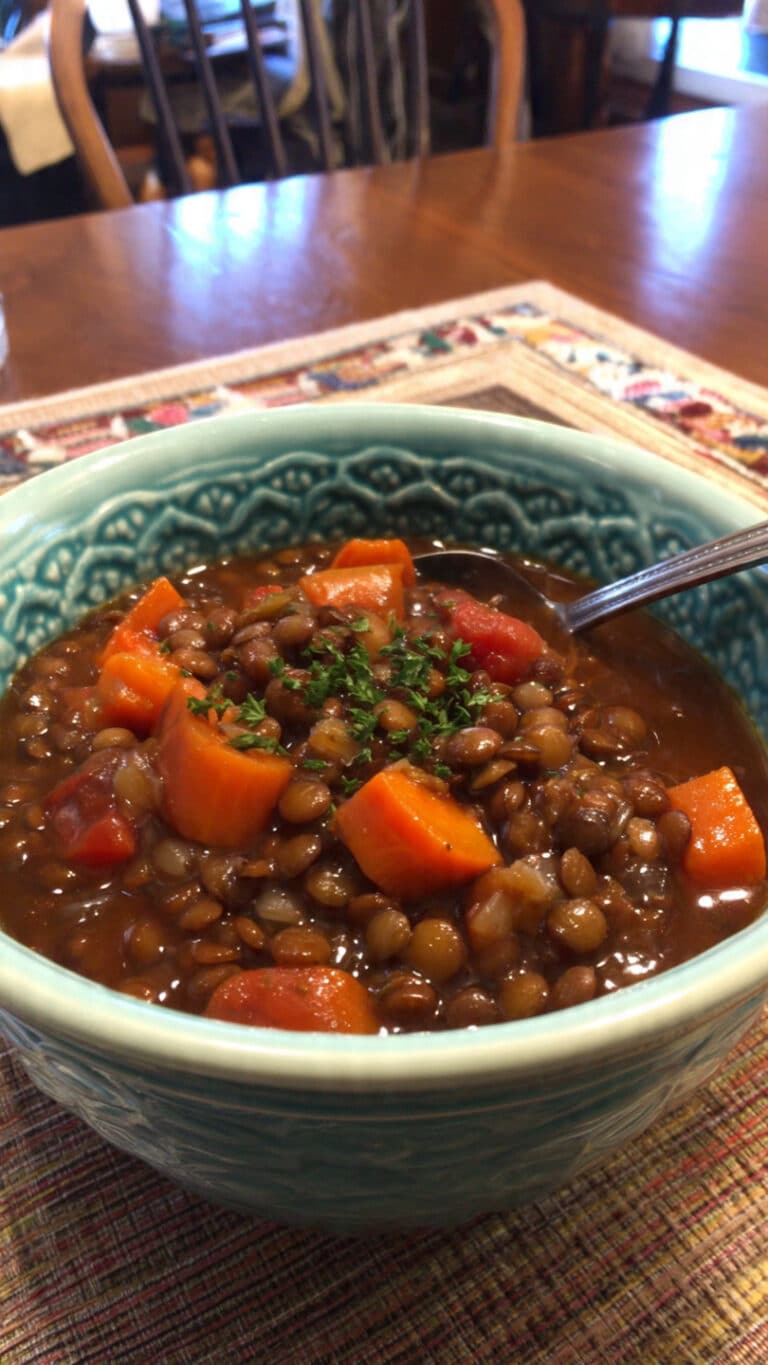 The Best Detox Crockpot Lentil Soup
