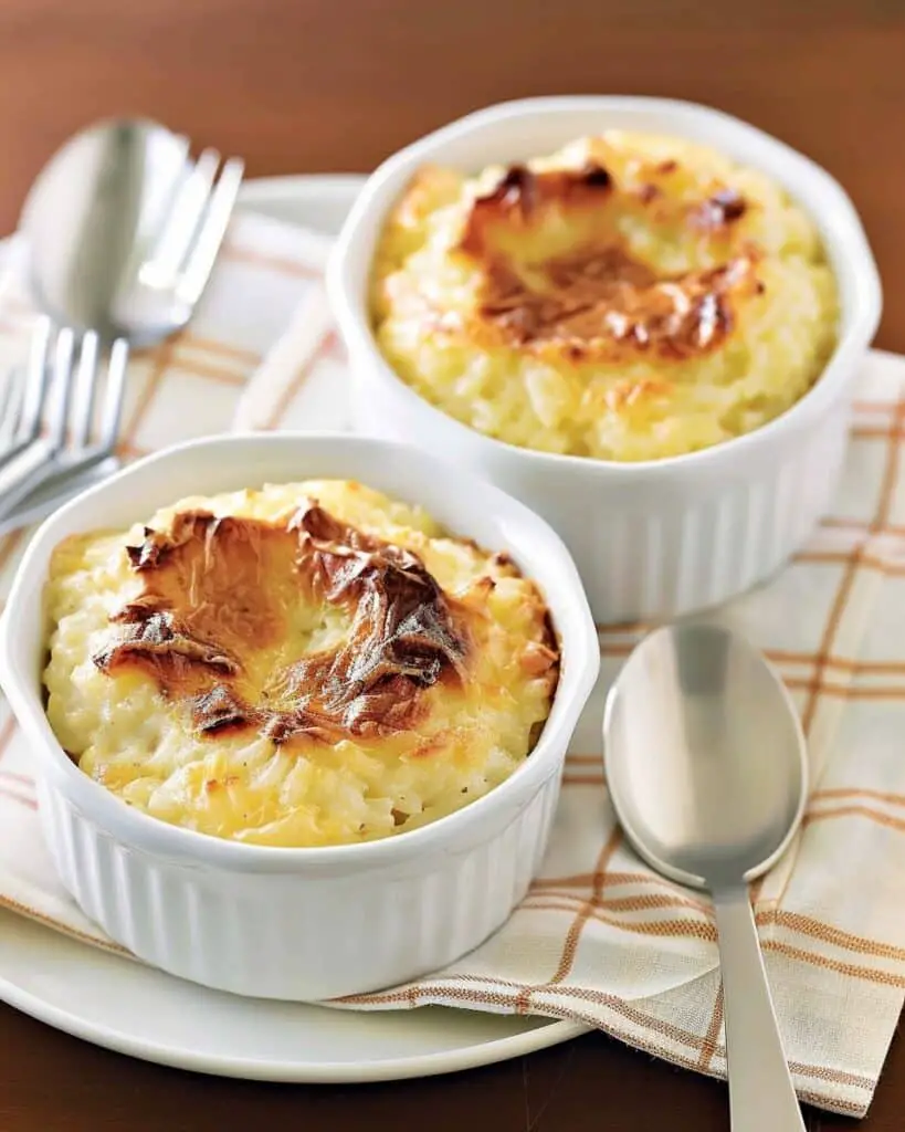 Old Fashioned Baked Rice Pudding (Custard Style)
