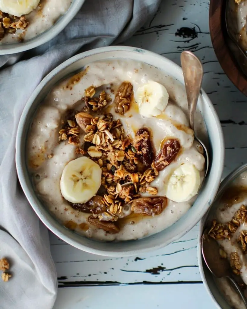 Tahini Date Smoothie Bowls
