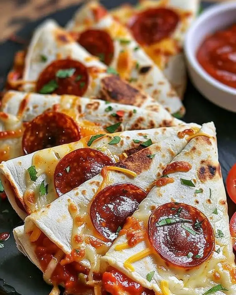 How To Make Keto Pepperoni Pizza Quesadillas