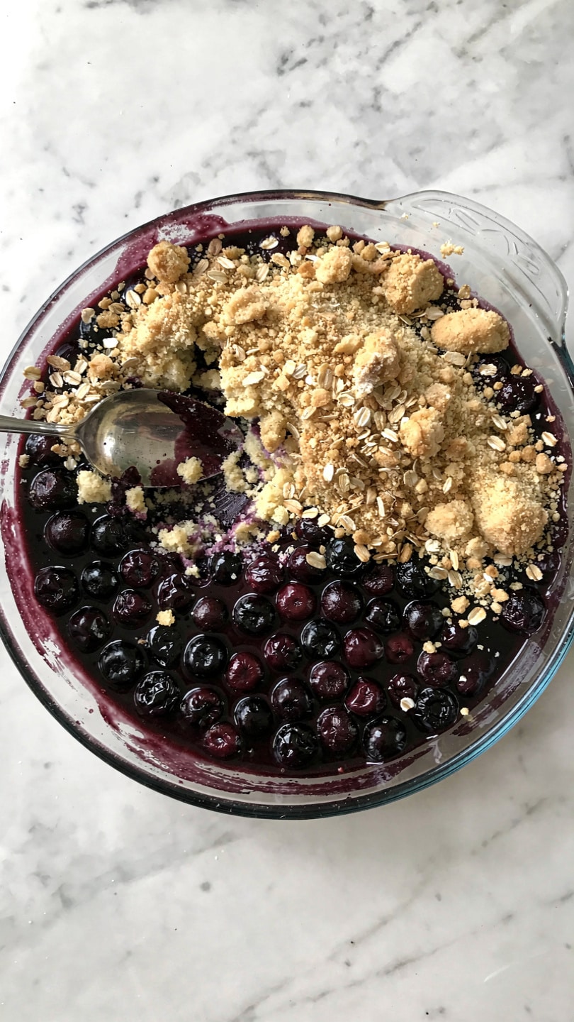 Easy Blueberry Crumble Recipe - Recipe Image